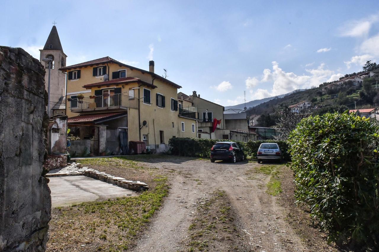 Bed and Breakfast La Terra di Mingo Vado Ligure Esterno foto