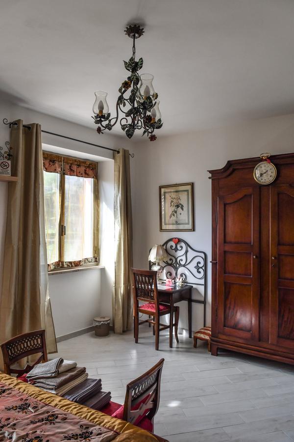 Bed and Breakfast La Terra di Mingo Vado Ligure Esterno foto