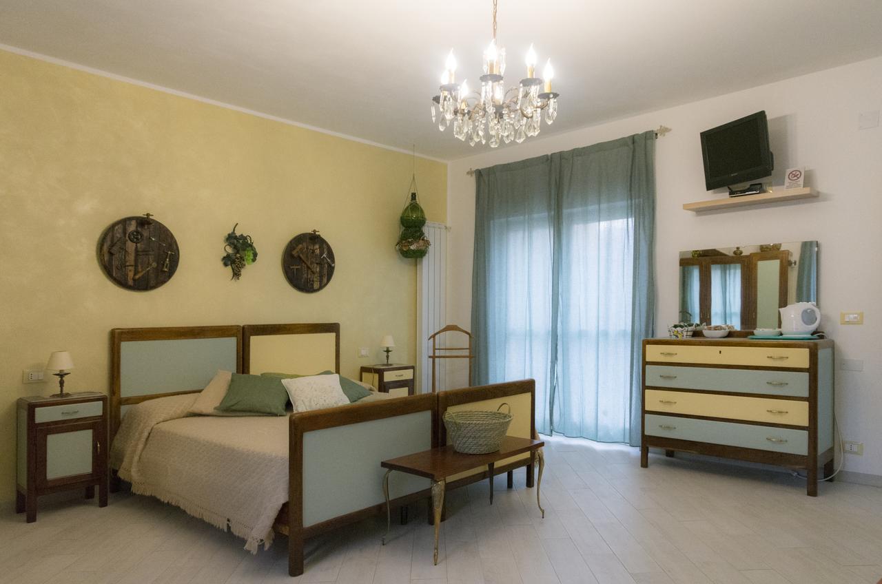 Bed and Breakfast La Terra di Mingo Vado Ligure Esterno foto